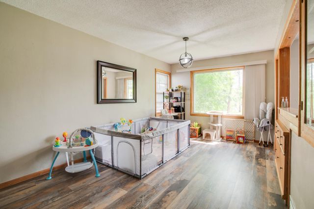 614 16th Street N, Moorhead, MN 56560