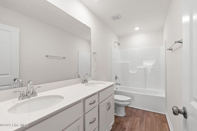 4689 Swimming Lane, Shallotte, NC 28470