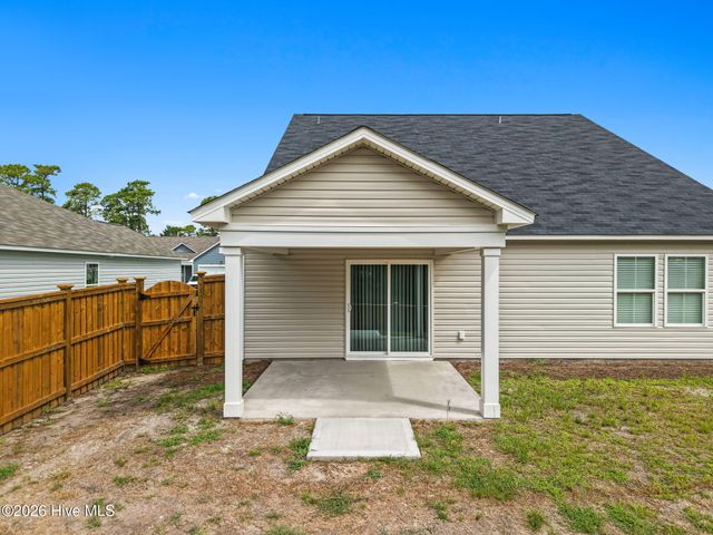 4689 Swimming Lane, Shallotte, NC 28470