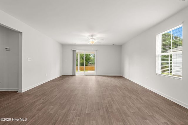 4689 Swimming Lane, Shallotte, NC 28470