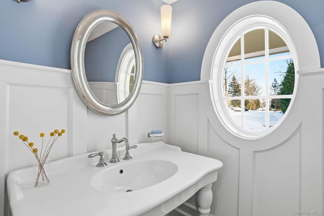 880 Forest Avenue, Rye, NY 10580