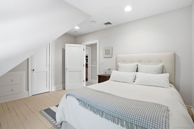 880 Forest Avenue, Rye, NY 10580