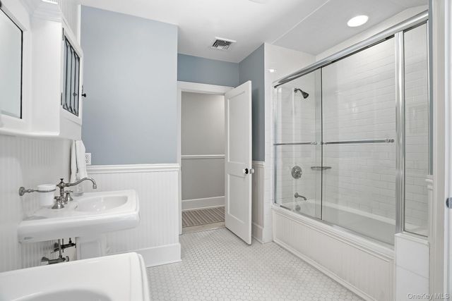 880 Forest Avenue, Rye, NY 10580