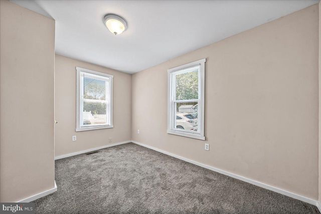 1242 CHESTNUT ST, Marcus Hook, PA 19061