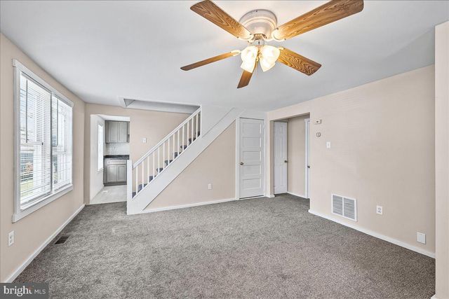 1242 CHESTNUT ST, Marcus Hook, PA 19061