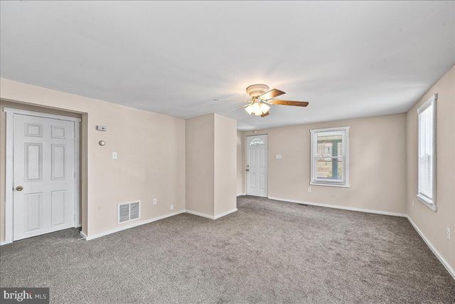 1242 CHESTNUT ST, Marcus Hook, PA 19061