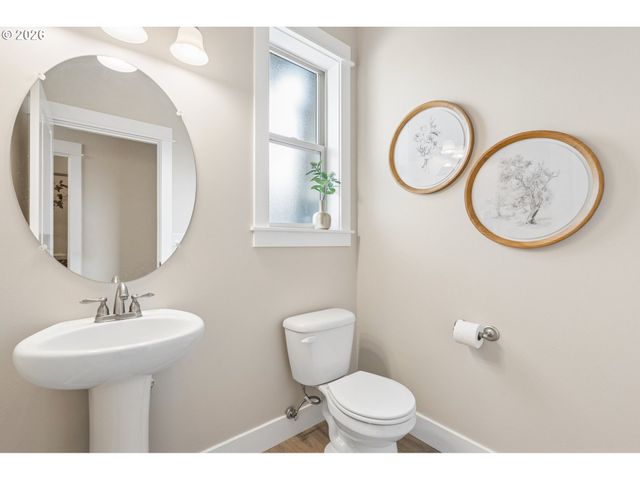 1204 Nw 114TH St, Vancouver, WA 98685
