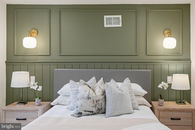 1530 N LAWRENCE ST, Philadelphia, PA 19122