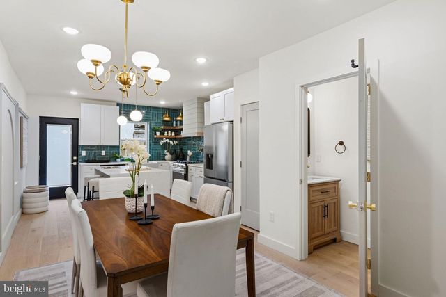 1530 N LAWRENCE ST, Philadelphia, PA 19122