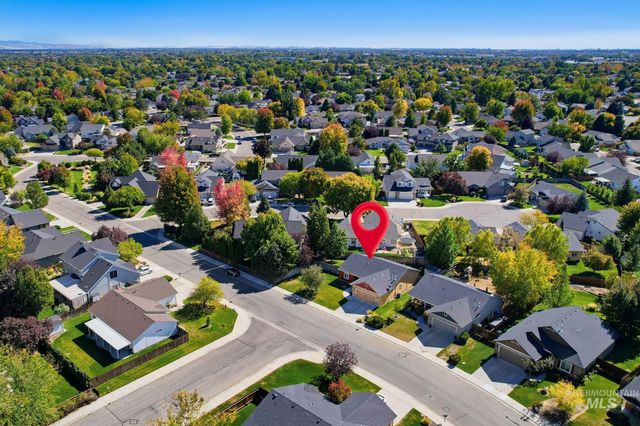 2179 W Fieldstream Dr, Meridian, ID 83646