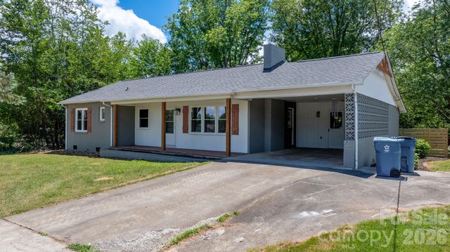 1102 Afton Drive, Cajahs Mountain, NC 28645