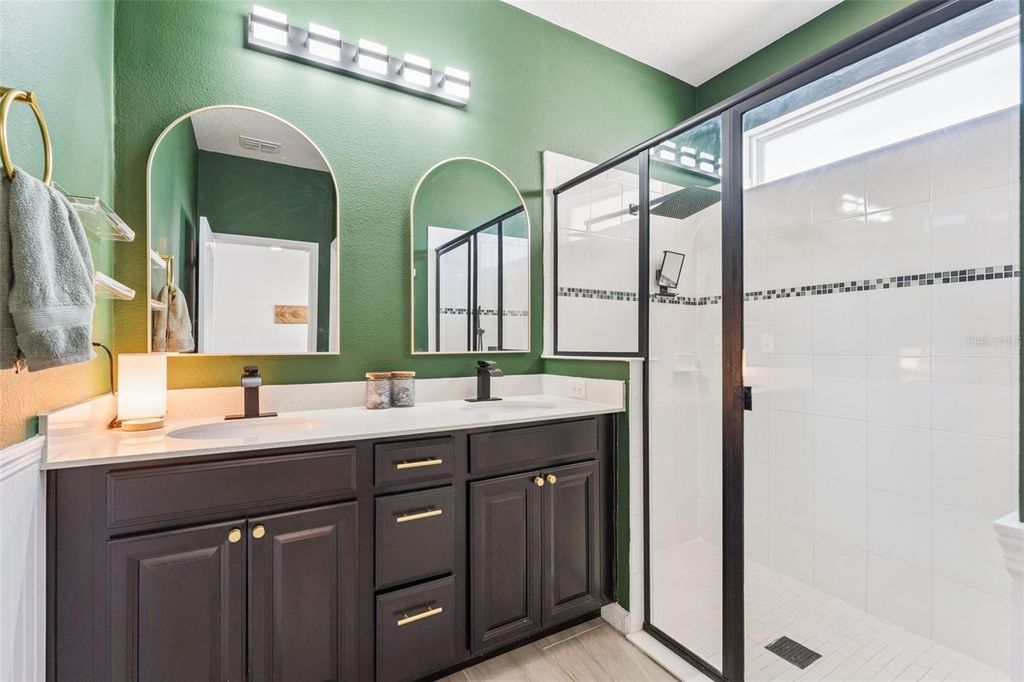 Image 18 of property listing at 4416 SILVER CREEK STREET, Kissimmee, FL 34744