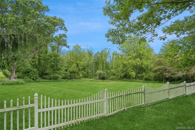 30 Foley Road, Warwick, NY 10990