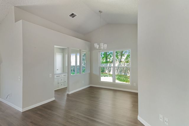 1019 Danforth Court, Arlington, TX 76017