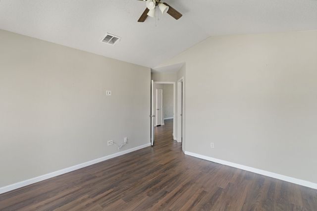 1019 Danforth Court, Arlington, TX 76017