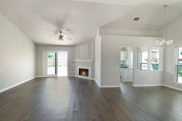 1019 Danforth Court, Arlington, TX 76017