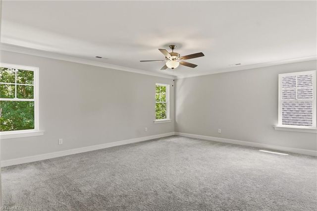 1938 Wild Rosewood Way, Winston-salem, NC 27103