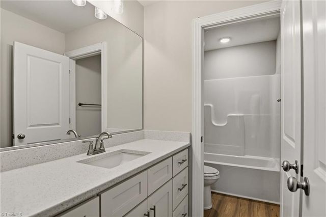 1938 Wild Rosewood Way, Winston-salem, NC 27103