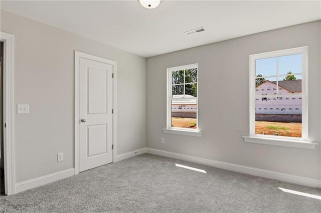 1938 Wild Rosewood Way, Winston-salem, NC 27103