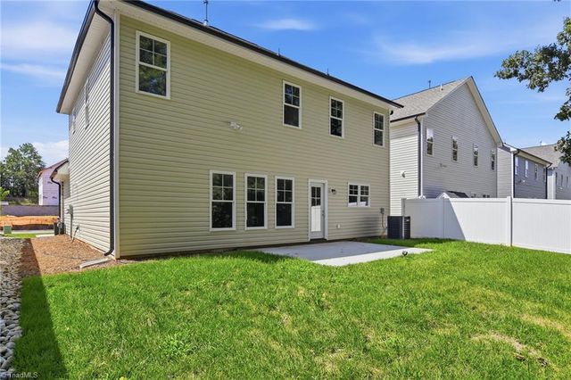 1938 Wild Rosewood Way, Winston-salem, NC 27103