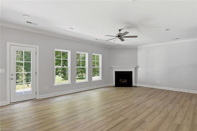 1938 Wild Rosewood Way, Winston-salem, NC 27103