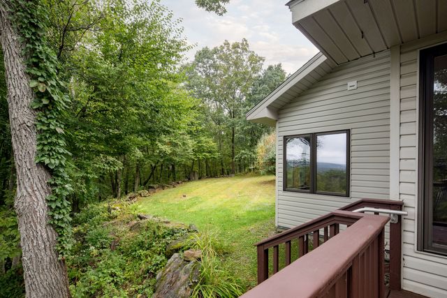 8 Tokone Hills Road, Salisbury, CT 06039