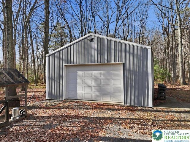 497 Jonas Road, Chestnuthill Twp, PA 18330