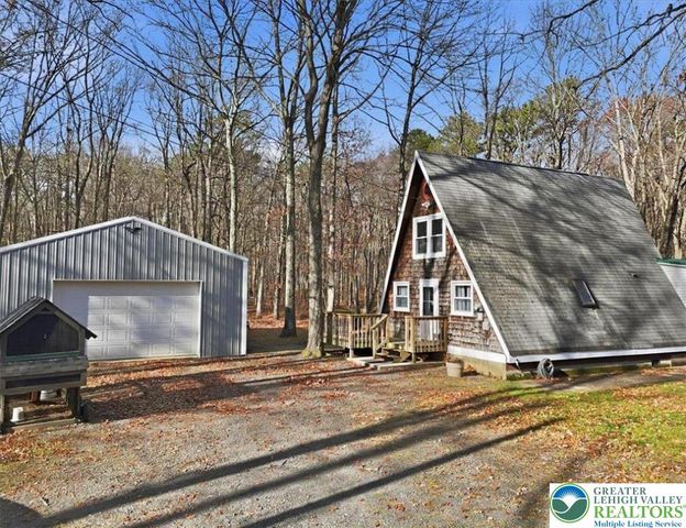 497 Jonas Road, Chestnuthill Twp, PA 18330