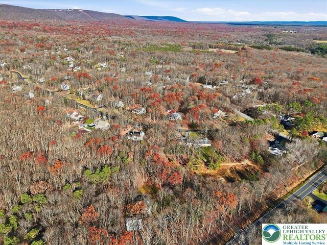 497 Jonas Road, Chestnuthill Twp, PA 18330