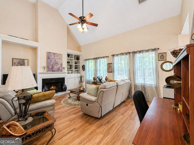 331 Sawgrass Way, Fayetteville, GA 30215