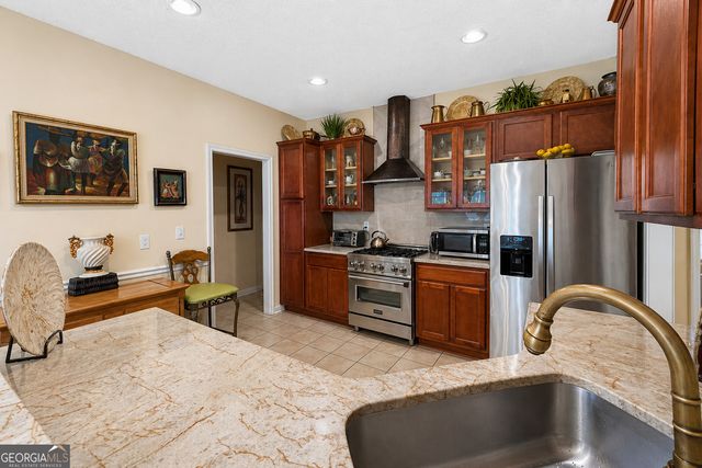 331 Sawgrass Way, Fayetteville, GA 30215