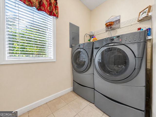331 Sawgrass Way, Fayetteville, GA 30215
