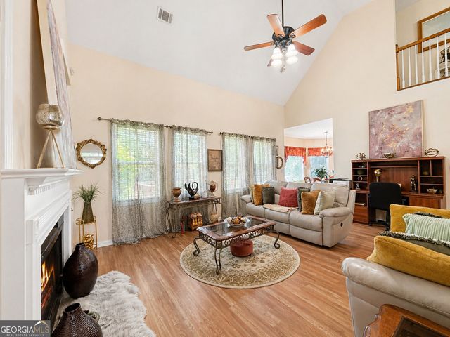 331 Sawgrass Way, Fayetteville, GA 30215