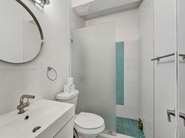 255 W 24th St 306, Miami Beach, FL 33140
