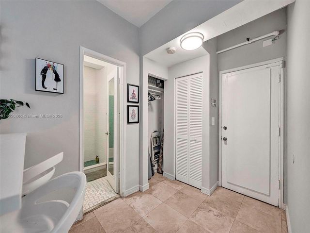 255 W 24th St 306, Miami Beach, FL 33140