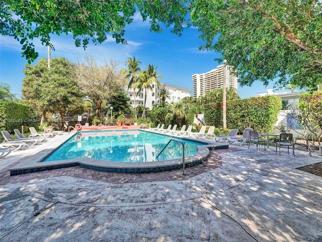 255 W 24th St 306, Miami Beach, FL 33140