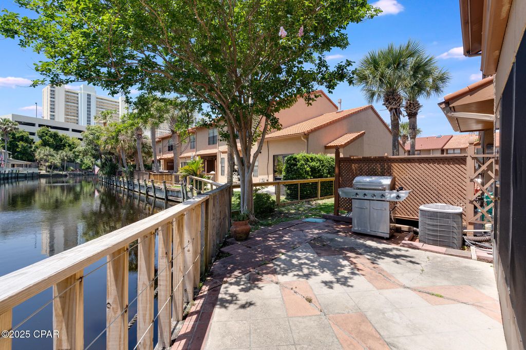 Image 4 of property listing at 208 Grande Island Boulevard, Panama City Beach, FL 32407