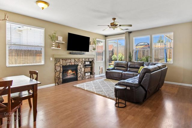 5950 Becky Way, Loomis, CA 95650