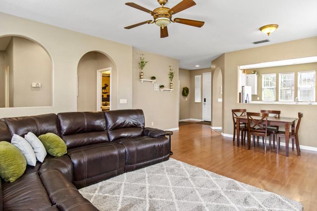 5950 Becky Way, Loomis, CA 95650