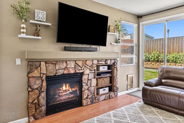 5950 Becky Way, Loomis, CA 95650