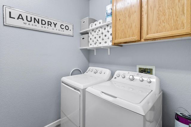 5950 Becky Way, Loomis, CA 95650