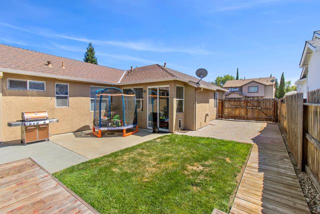 5950 Becky Way, Loomis, CA 95650