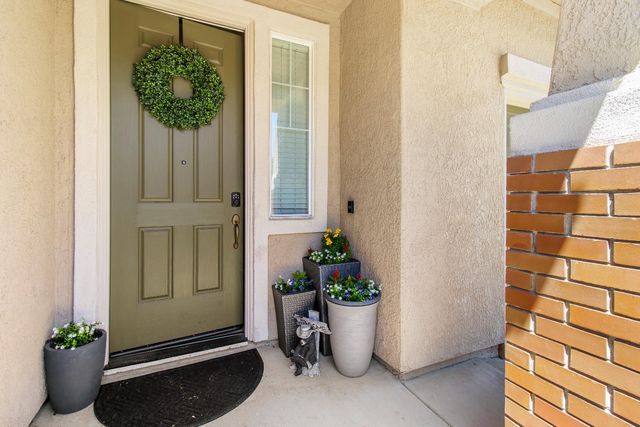 5950 Becky Way, Loomis, CA 95650