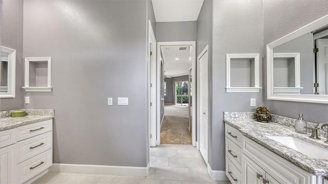 6209 CYPRESS BEND COURT, Bradenton, FL 34201
