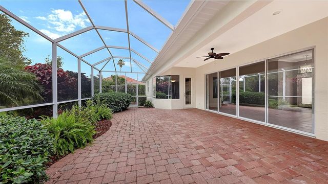 6209 CYPRESS BEND COURT, Bradenton, FL 34201