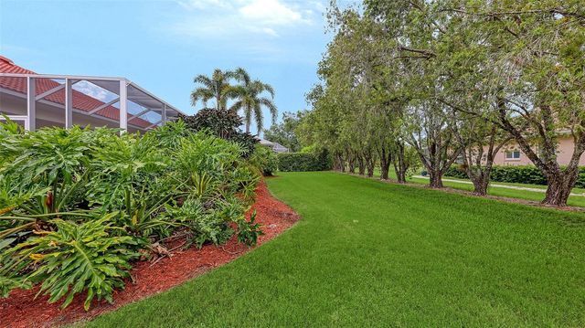 6209 CYPRESS BEND COURT, Bradenton, FL 34201