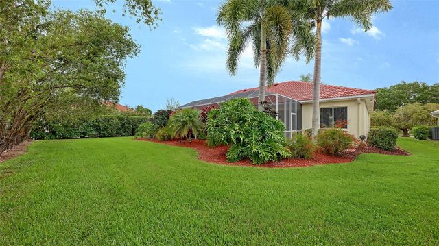 6209 CYPRESS BEND COURT, Bradenton, FL 34201