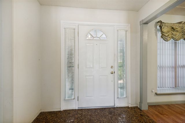 7805 Marlborough Drive W, Fort Worth, TX 76134