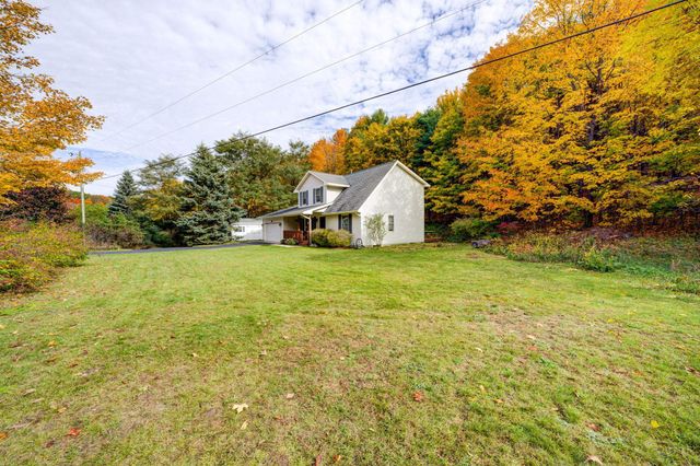 9144 E Hoxie Road, Elmwood Twp, MI 49621