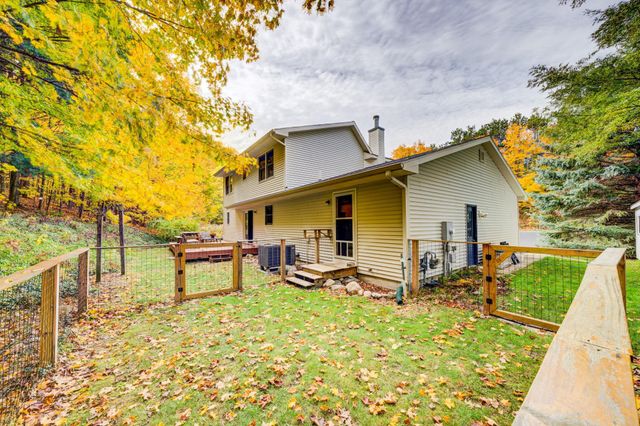 9144 E Hoxie Road, Elmwood Twp, MI 49621